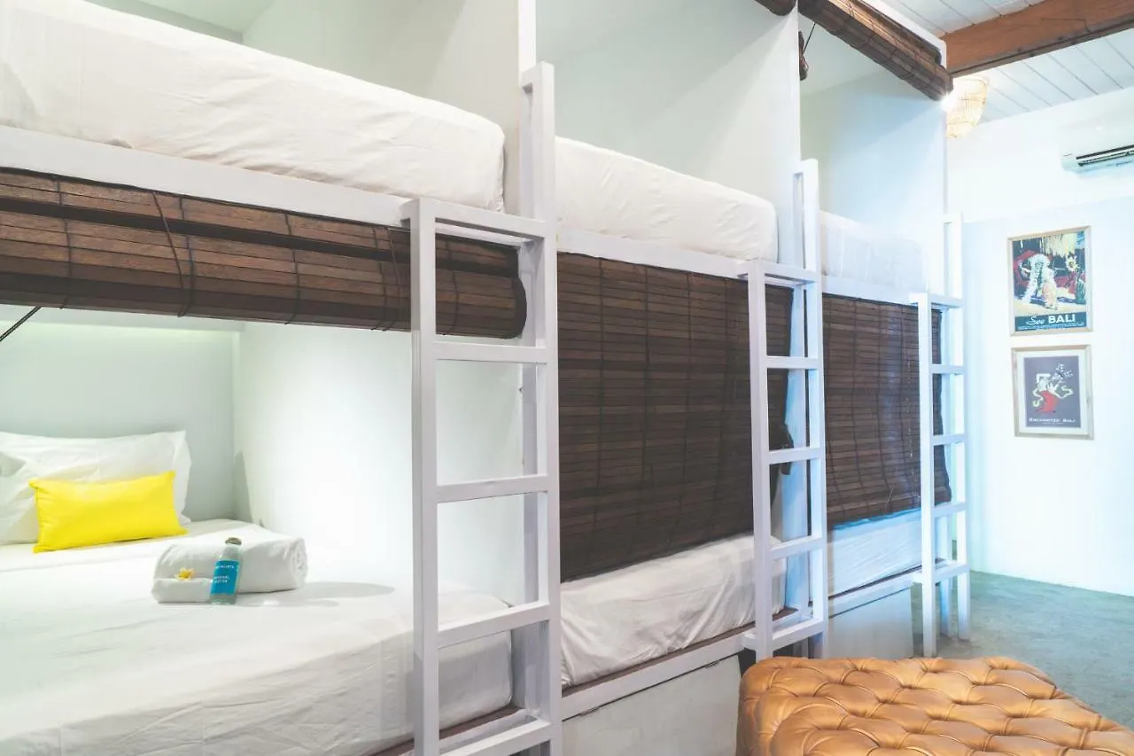 Socialista Lifestyle Hostel Seminyak  0*, Seminyak (Bali) Indonesia