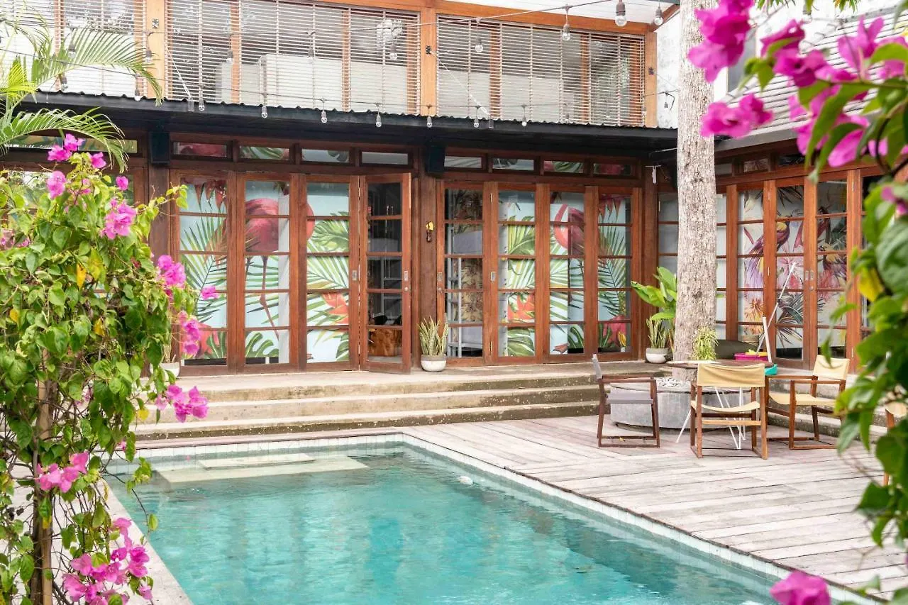 Socialista Lifestyle Hostel Σεμινιάκ